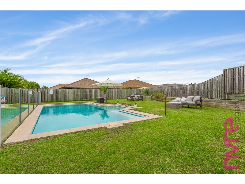 21 Maidenhair Drive, Narangba QLD 4504