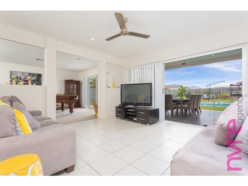 21 Maidenhair Drive, Narangba QLD 4504