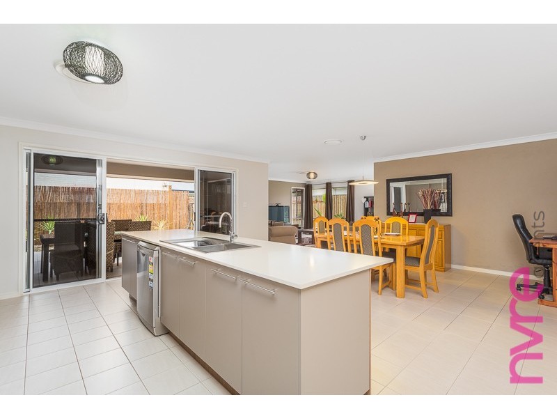 12 Shrike Court, Narangba QLD 4504