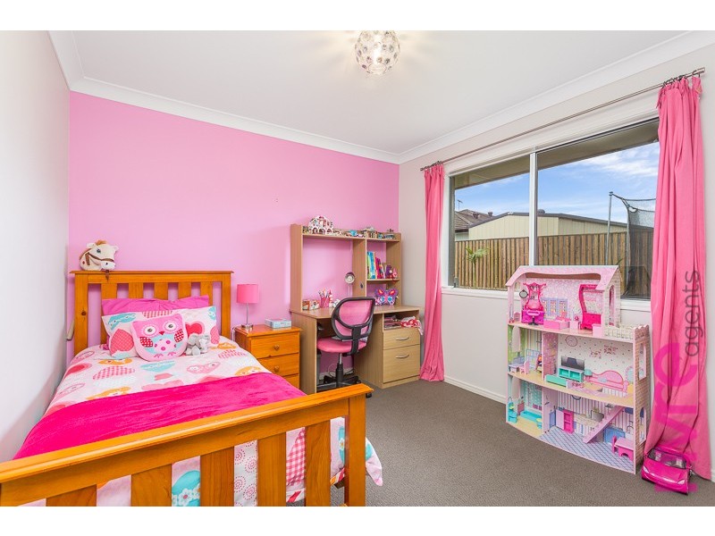 12 Shrike Court, Narangba QLD 4504