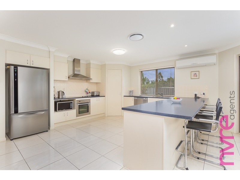 2 Belah Place, Narangba QLD 4504