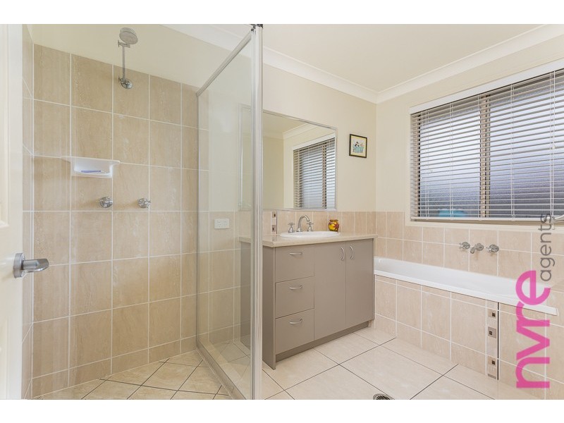 2 Belah Place, Narangba QLD 4504