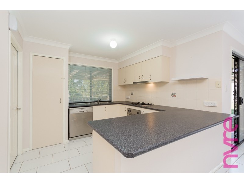 13 Palmer Place, Narangba QLD 4504