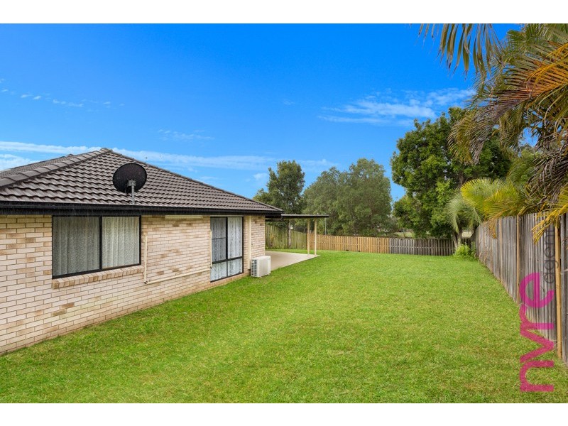 13 Palmer Place, Narangba QLD 4504
