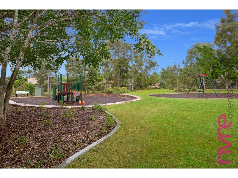 13 Palmer Place, Narangba QLD 4504