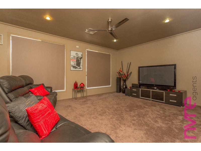 62 Dean Drive, Narangba QLD 4504