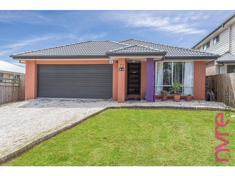 36 Central Green Drive, Narangba QLD 4504