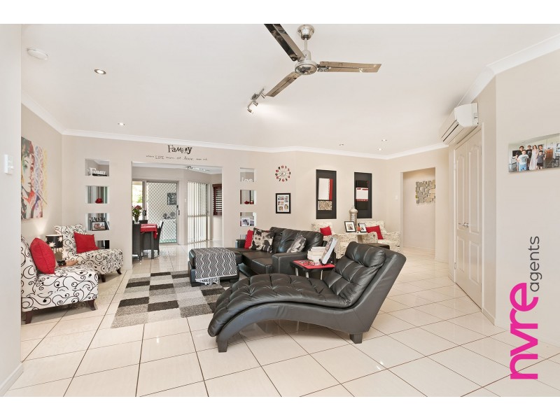 26 Yellow Robin Court, Narangba QLD 4504