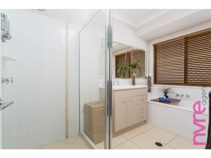 16 Yellow Robin Court, Narangba QLD 4504