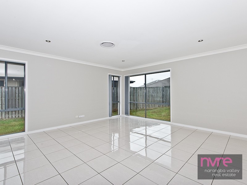 1 Maidenhair Drive, Narangba QLD 4504