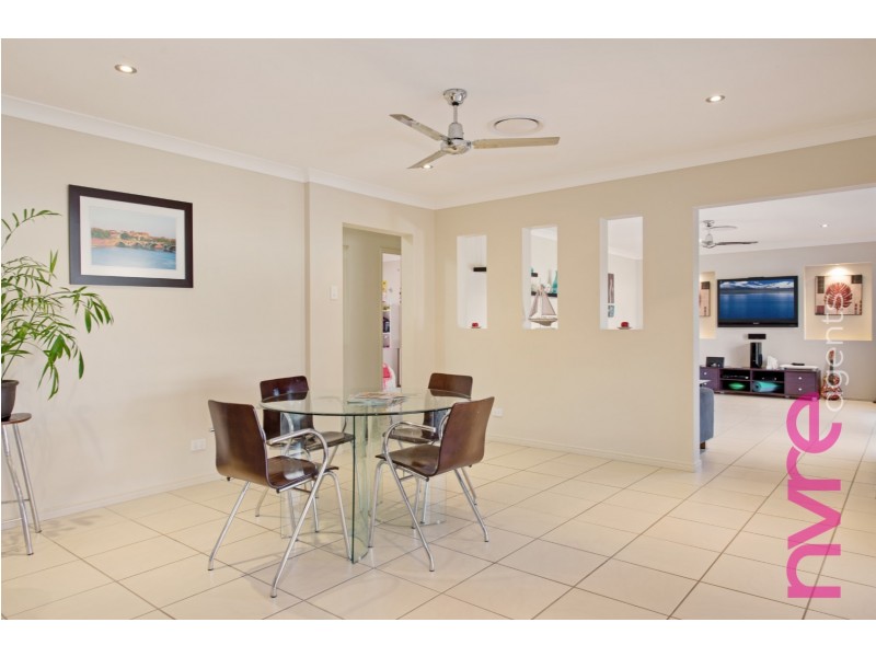 20 Lookout Place, Narangba QLD 4504