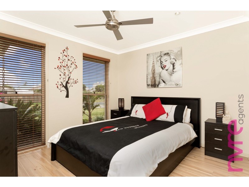 17 Lookout Place, Narangba QLD 4504