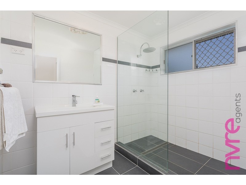 33 Henderson Road, Burpengary QLD 4505