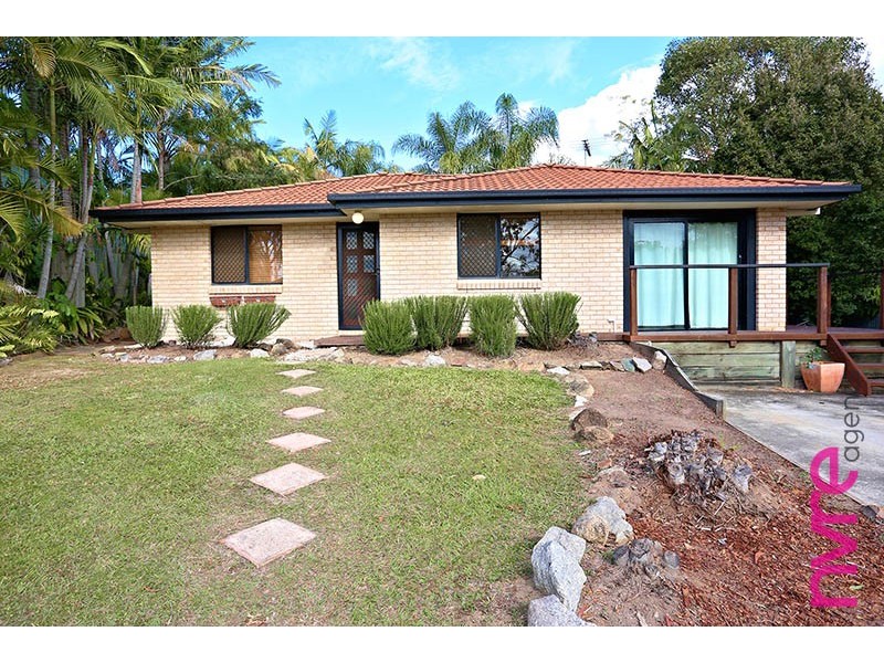 8 Banjora Way, Narangba QLD 4504