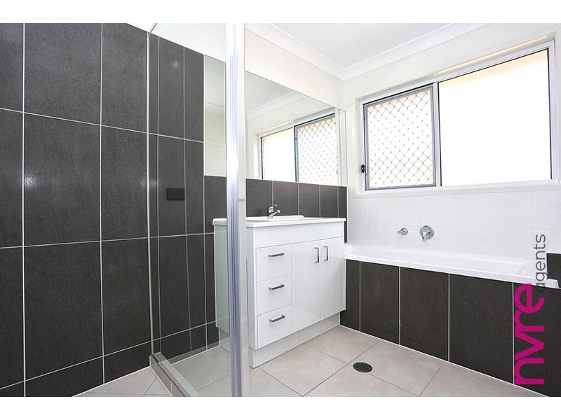 12 Serene Circuit, Narangba QLD 4504