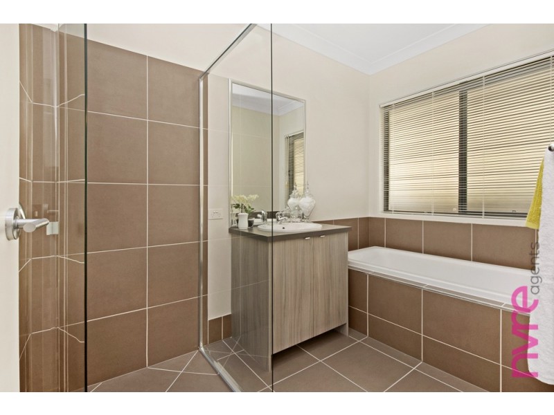 27 Serene Circuit, Narangba QLD 4504