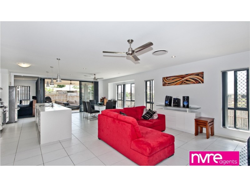 1 Smudgee Close, Narangba QLD 4504