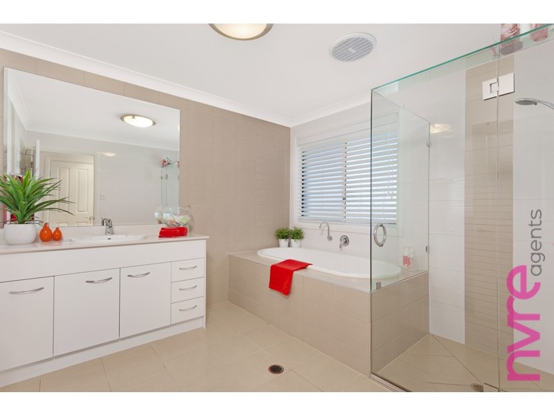 28 Yellow Robin Court, Narangba QLD 4504