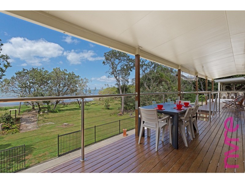 96 Bayside Drive, Beachmere QLD 4510