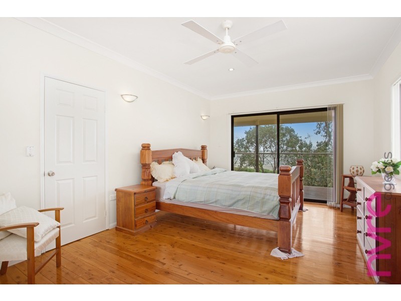96 Bayside Drive, Beachmere QLD 4510