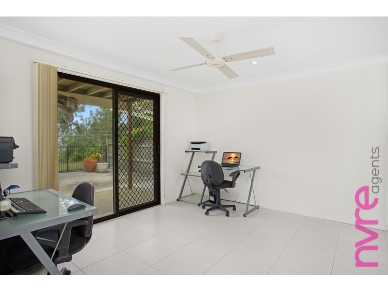 96 Bayside Drive, Beachmere QLD 4510