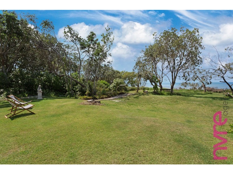 96 Bayside Drive, Beachmere QLD 4510
