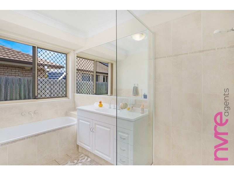 4 Briggs Drive, Caboolture QLD 4510
