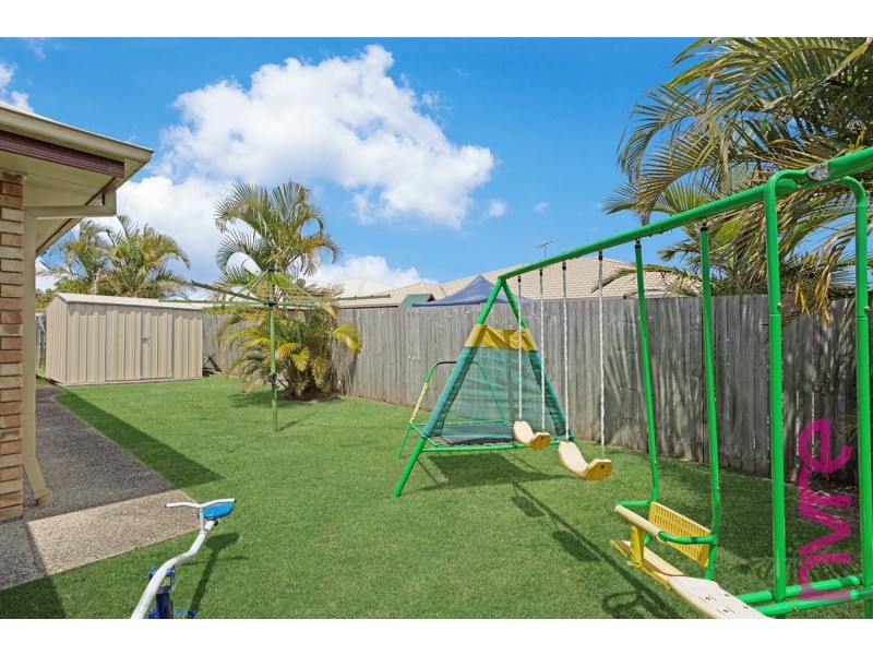 4 Briggs Drive, Caboolture QLD 4510