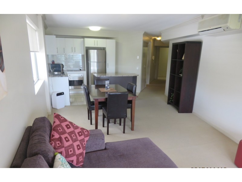 303/89 Landsborough Avenue, Scarborough QLD 4020