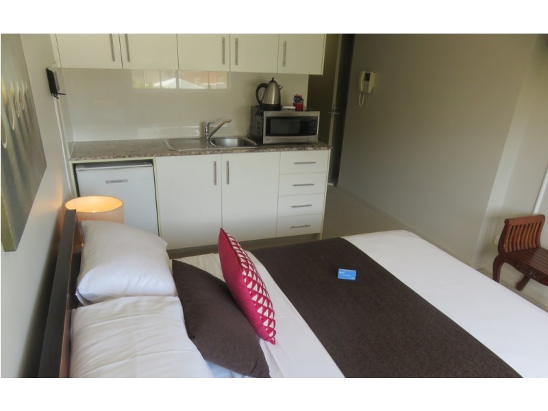 303/89 Landsborough Avenue, Scarborough QLD 4020