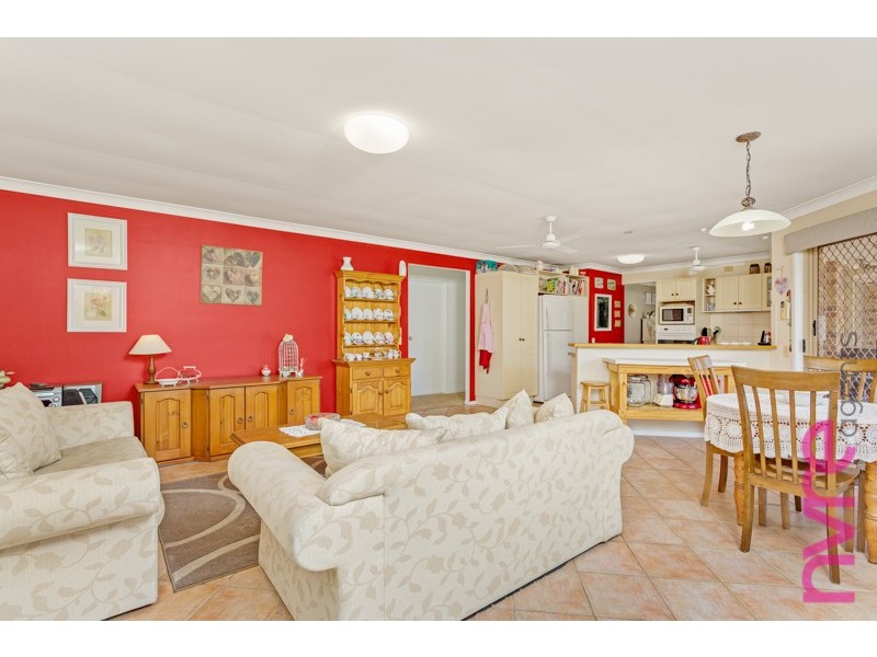 12 Magenta Crescent, Narangba QLD 4504