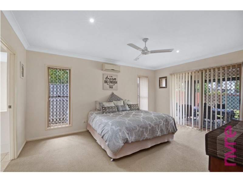 2 Azure Place, Narangba QLD 4504