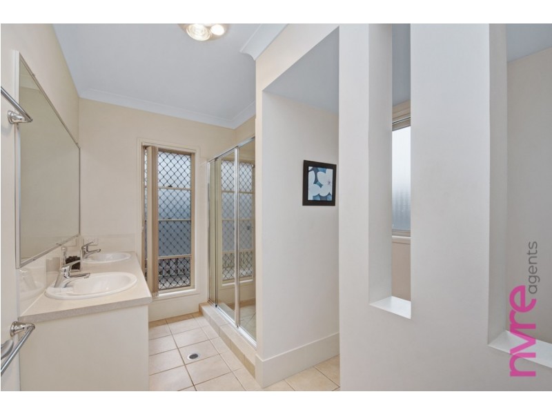 2 Azure Place, Narangba QLD 4504
