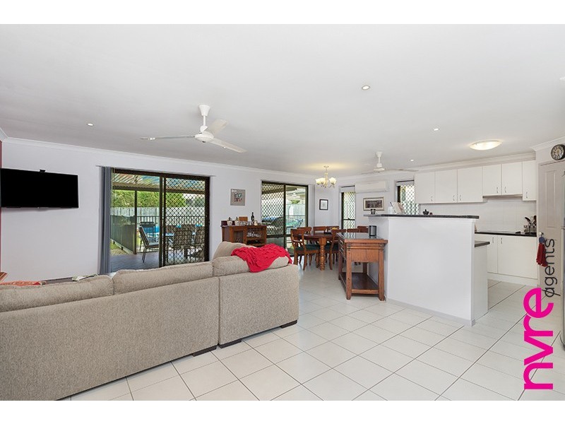 100 Creekside Drive, Narangba QLD 4504