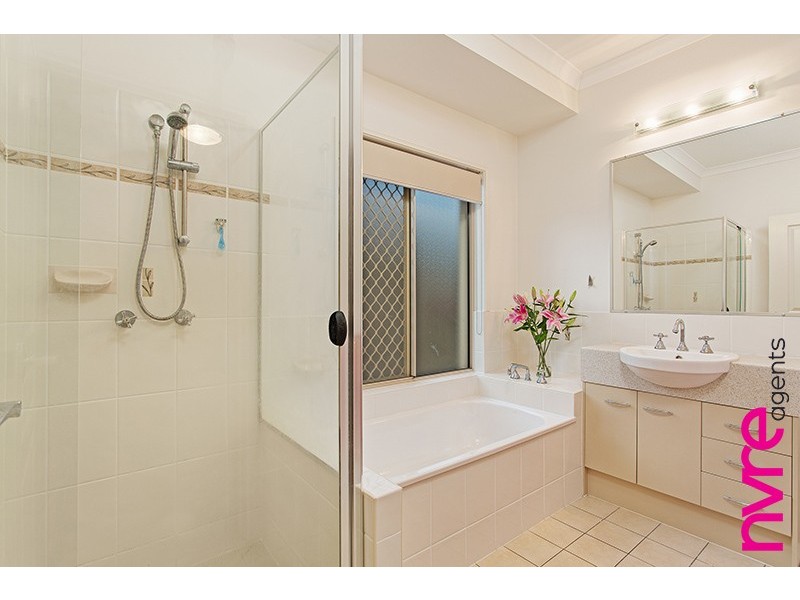 21 Lookout Place, Narangba QLD 4504