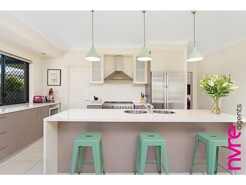 6 Crinum Court, Narangba QLD 4504