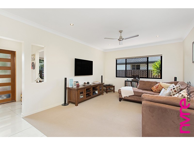 6 Crinum Court, Narangba QLD 4504