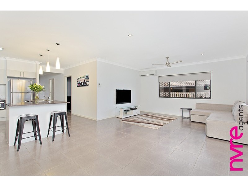 33 Bowerbird Crescent, Dakabin QLD 4503