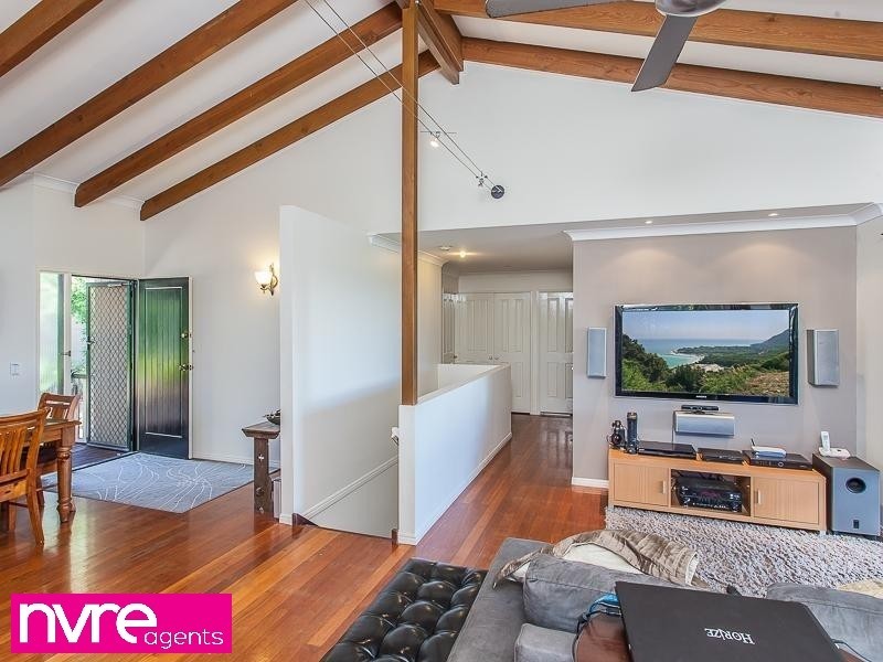 1198 Oakey Flat Road, Narangba QLD 4504