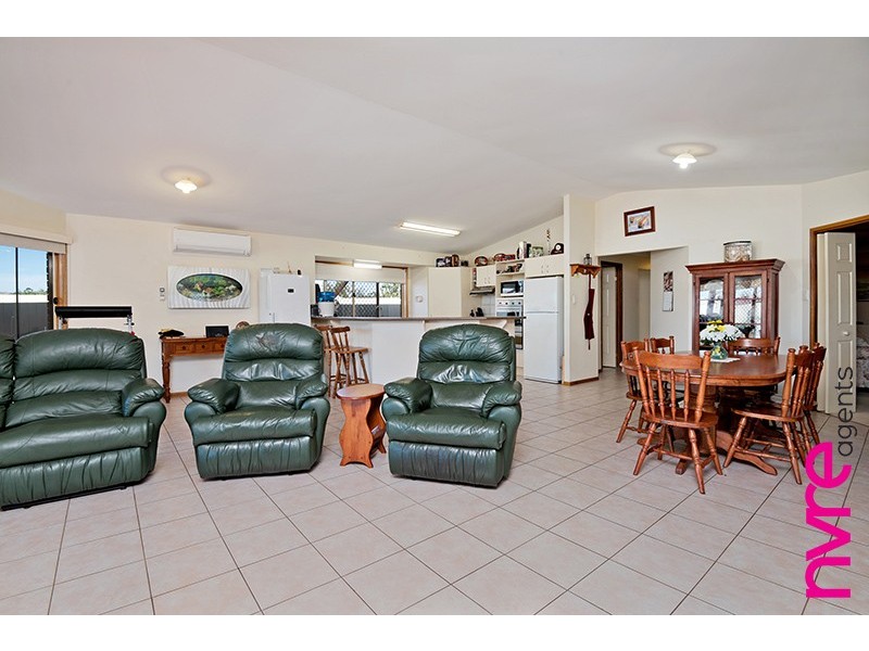 11 Tamarillo Circuit, Narangba QLD 4504