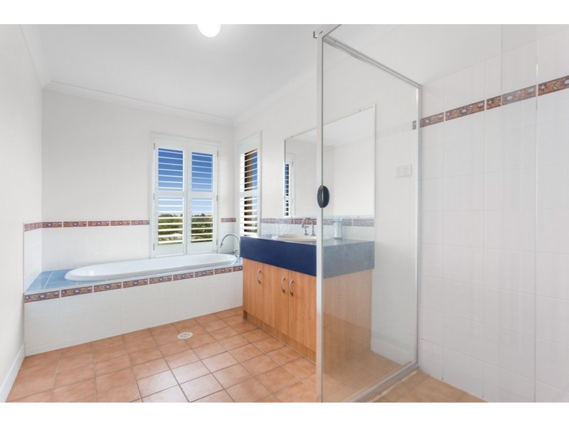 1 MacDonald Drive, Narangba QLD 4504