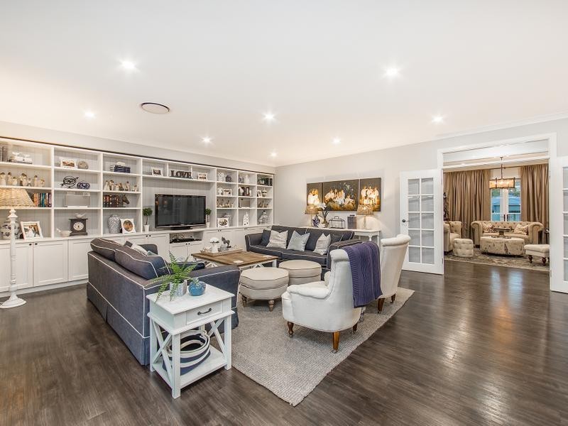 102 Cobb Road, Burpengary East QLD 4505