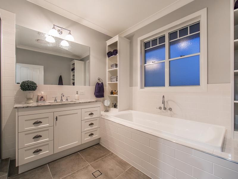 102 Cobb Road, Burpengary East QLD 4505
