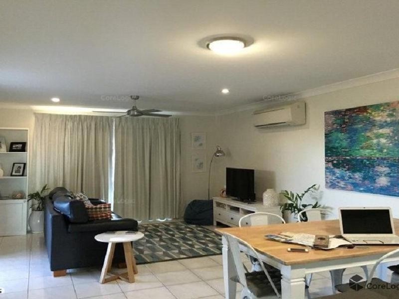 98 Olsen Circuit, Kallangur QLD 4503