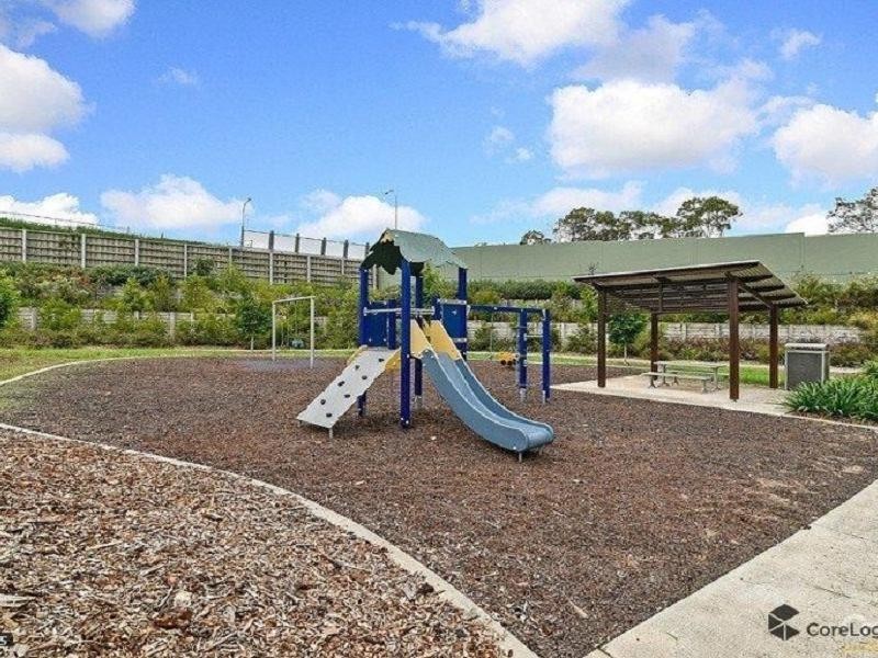 98 Olsen Circuit, Kallangur QLD 4503