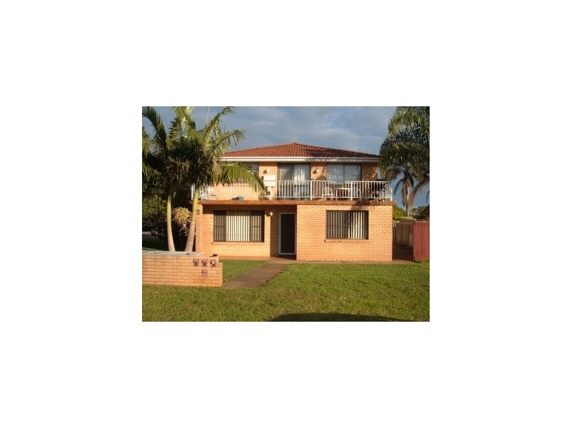 1/2 Denehurst Street, Port Macquarie NSW 2444