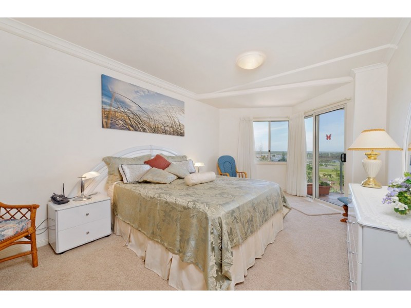 402/16-18 Hilltop Crescent, Port Macquarie NSW 2444