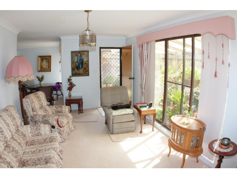 1/6 Leura Place, Port Macquarie NSW 2444