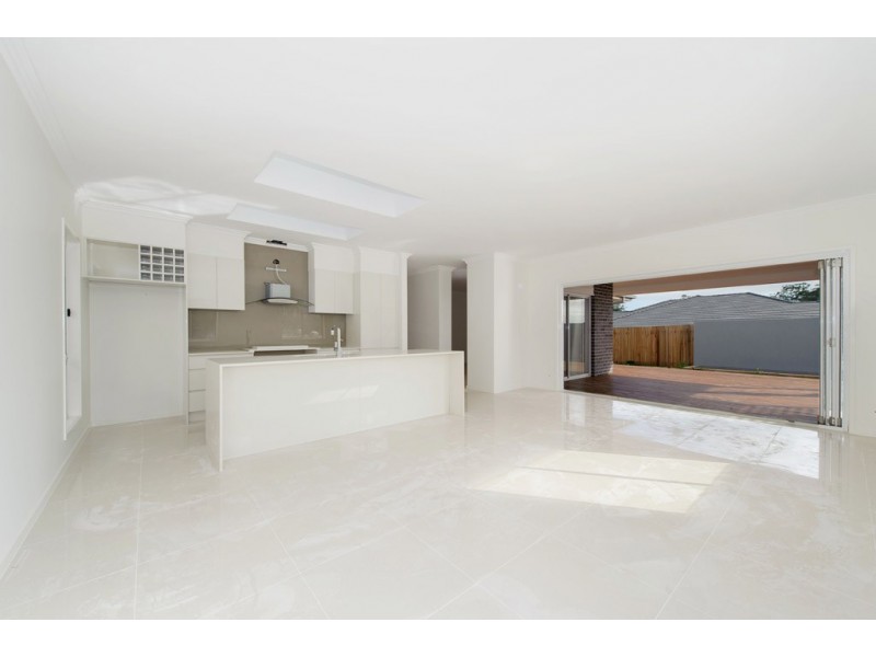 11 Chifley Street, Port Macquarie NSW 2444