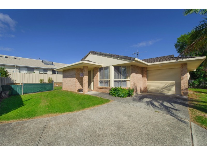 6 Squires Terrace, Port Macquarie NSW 2444